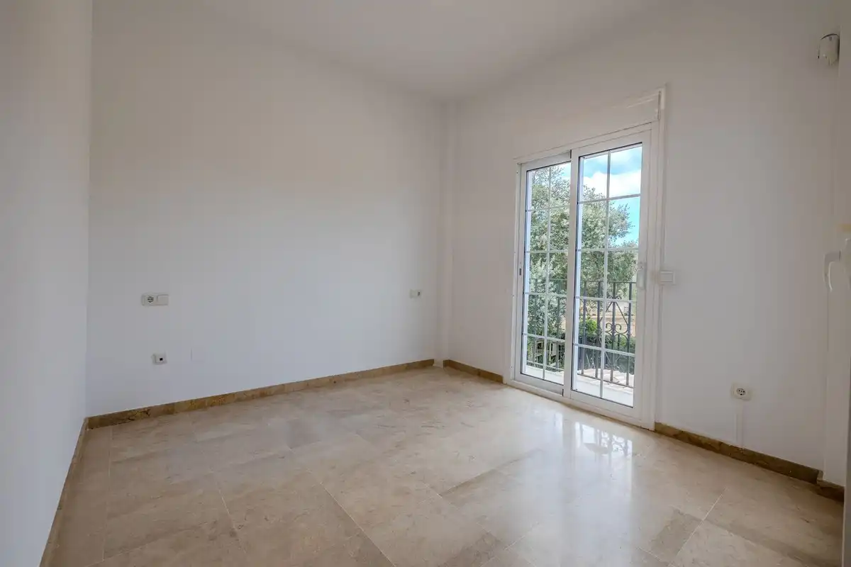 Dormitori de Casa o xalet en venda en Sotogrande amb Aire condicionat, Jardí privat i Terrassa
