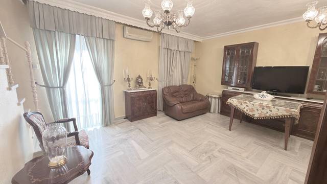 Casa adosada en Venta en Moguer