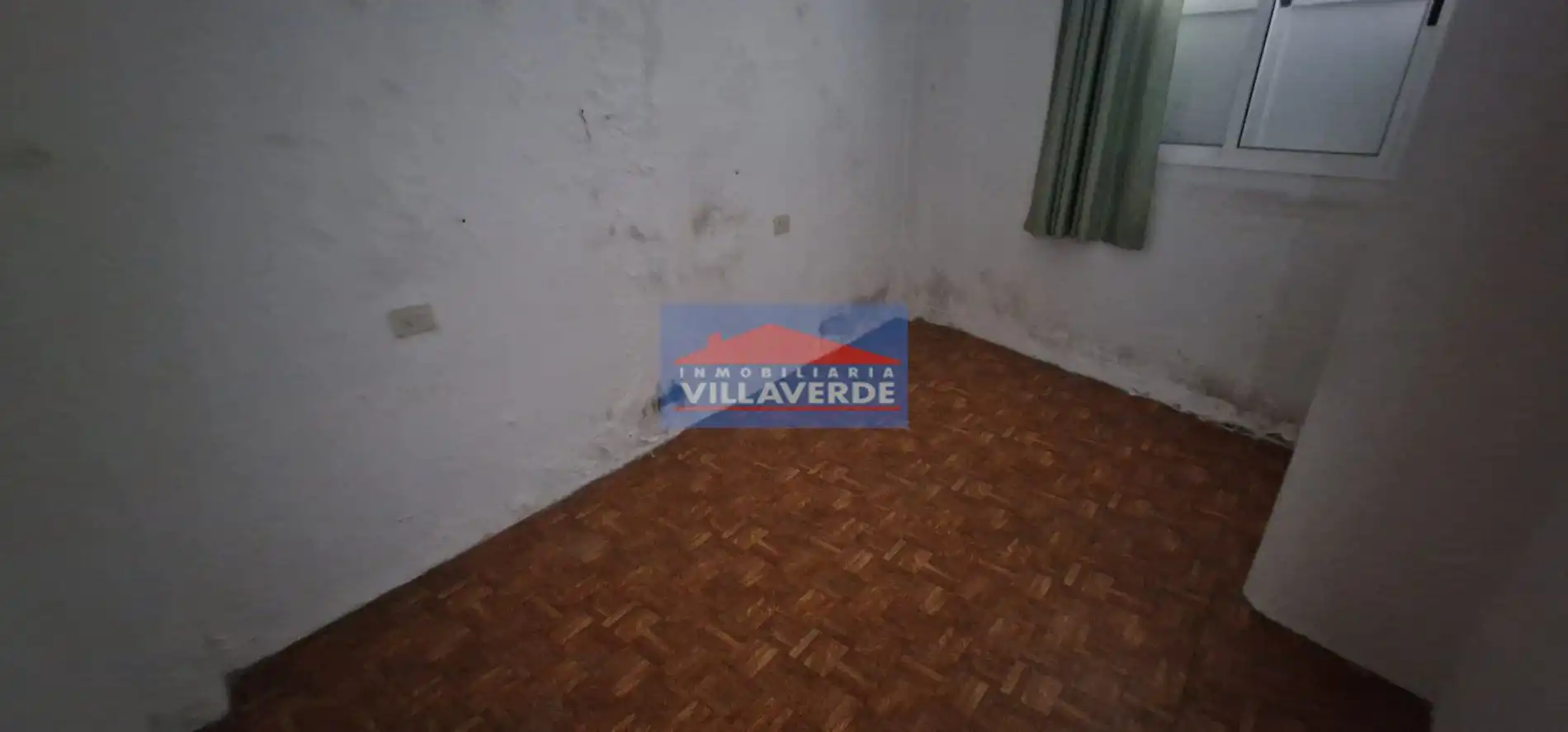 Dormitori de Casa o xalet en venda en Cangas 