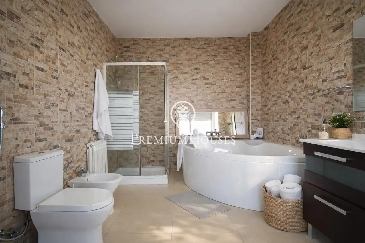 Baño de Casa o chalet en venta en Salou con Aire acondicionado, Calefacción y Jardín privado