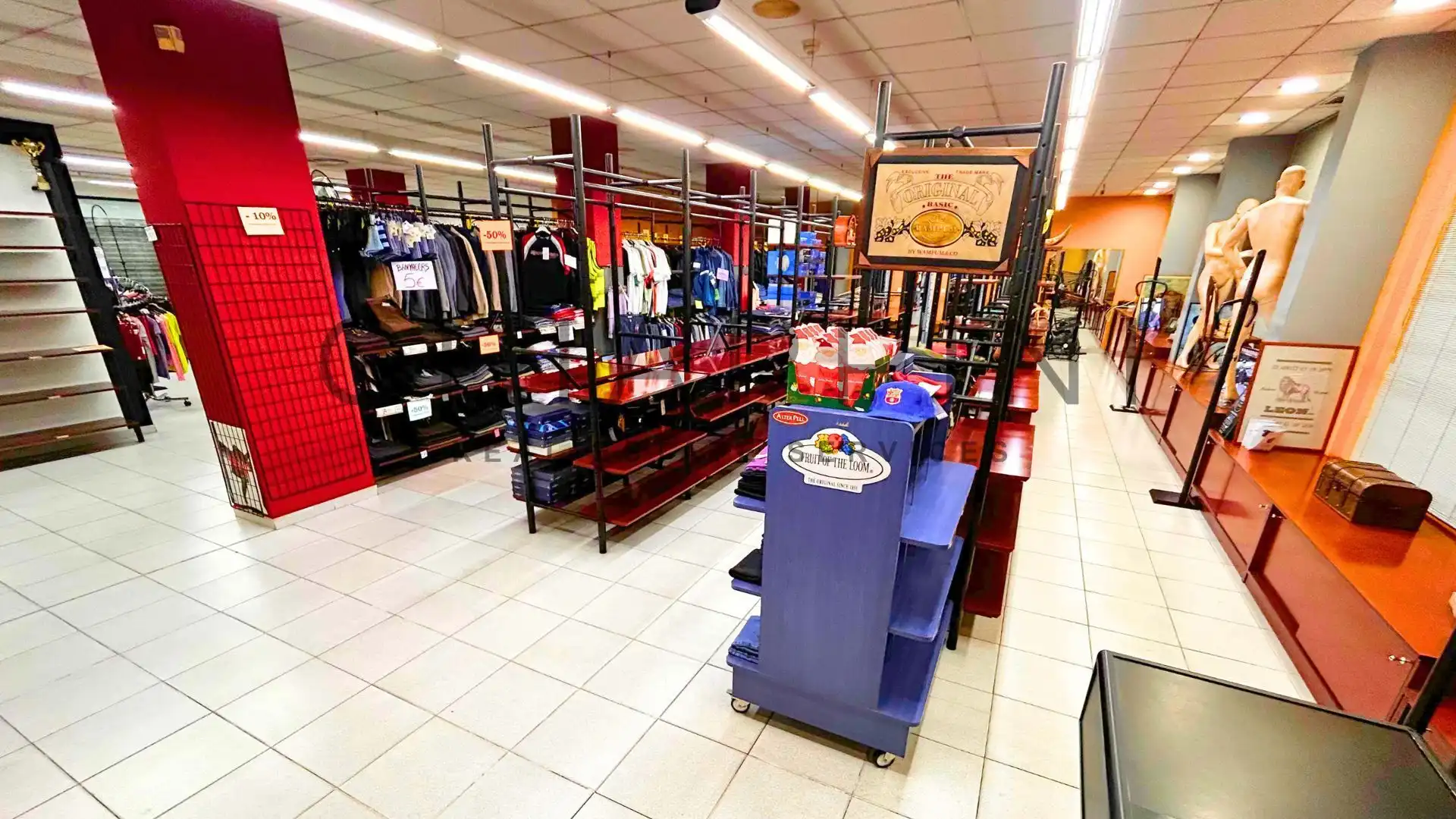 Local comercial en venda a Manlleu, imagen 4