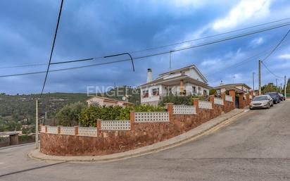 Exterior view of House or chalet for sale in Torrelles de Llobregat  with Air Conditioner, Heating and Private garden