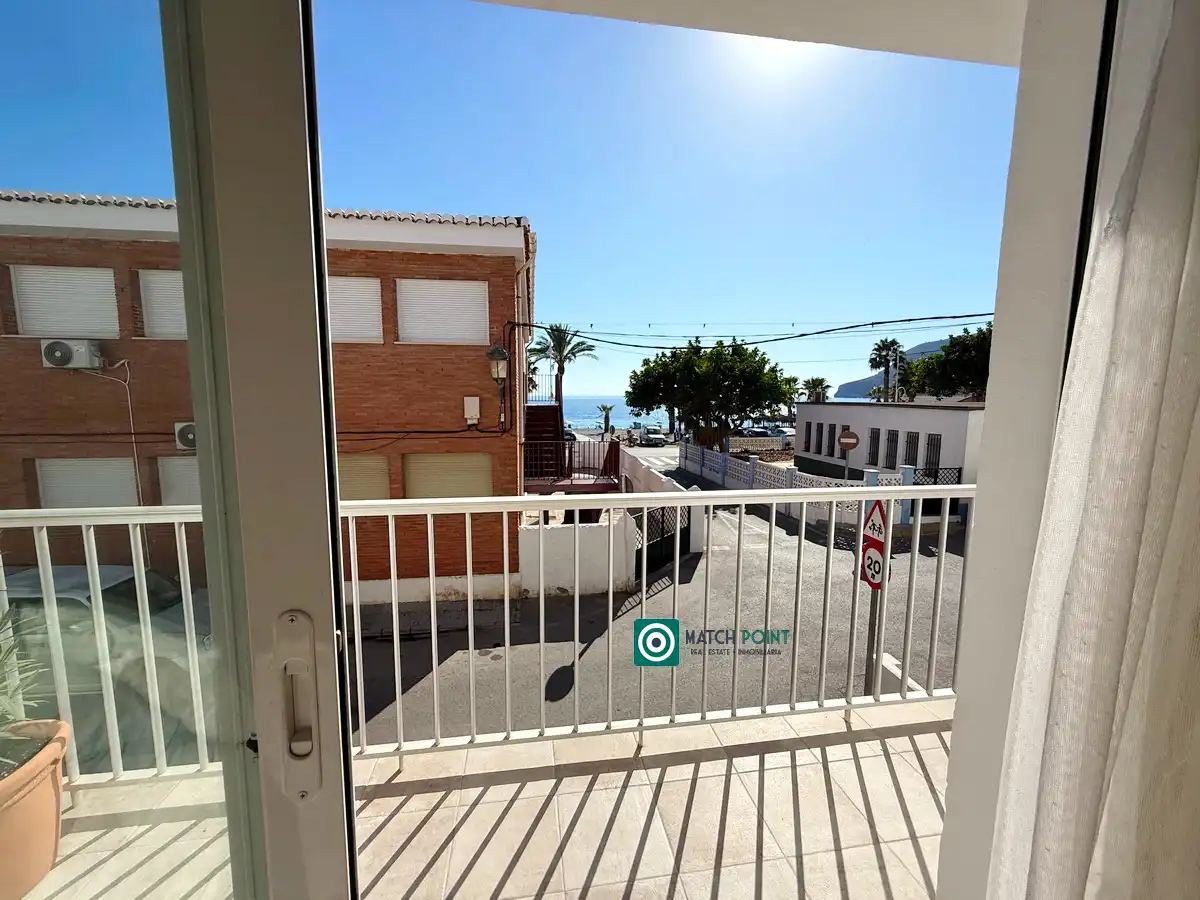 Vista exterior de Casa o chalet en venta en Almuñécar