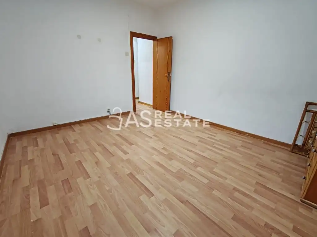 Habitación de Piso en venta en Alicante / Alacant con Terraza y Amueblado