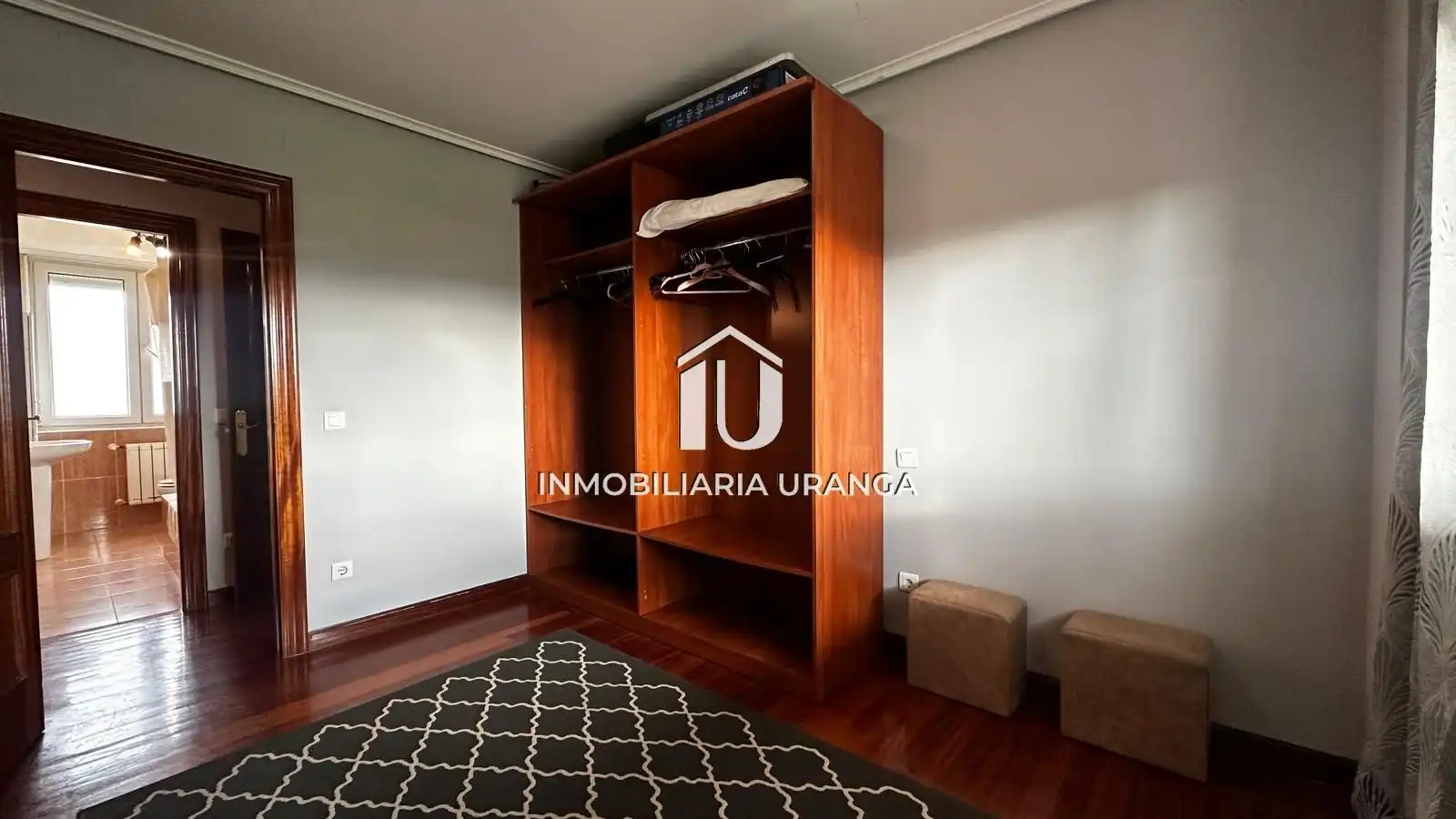 Habitación de Piso en venta en Bárcena de Cicero con Calefacción, Terraza y Amueblado