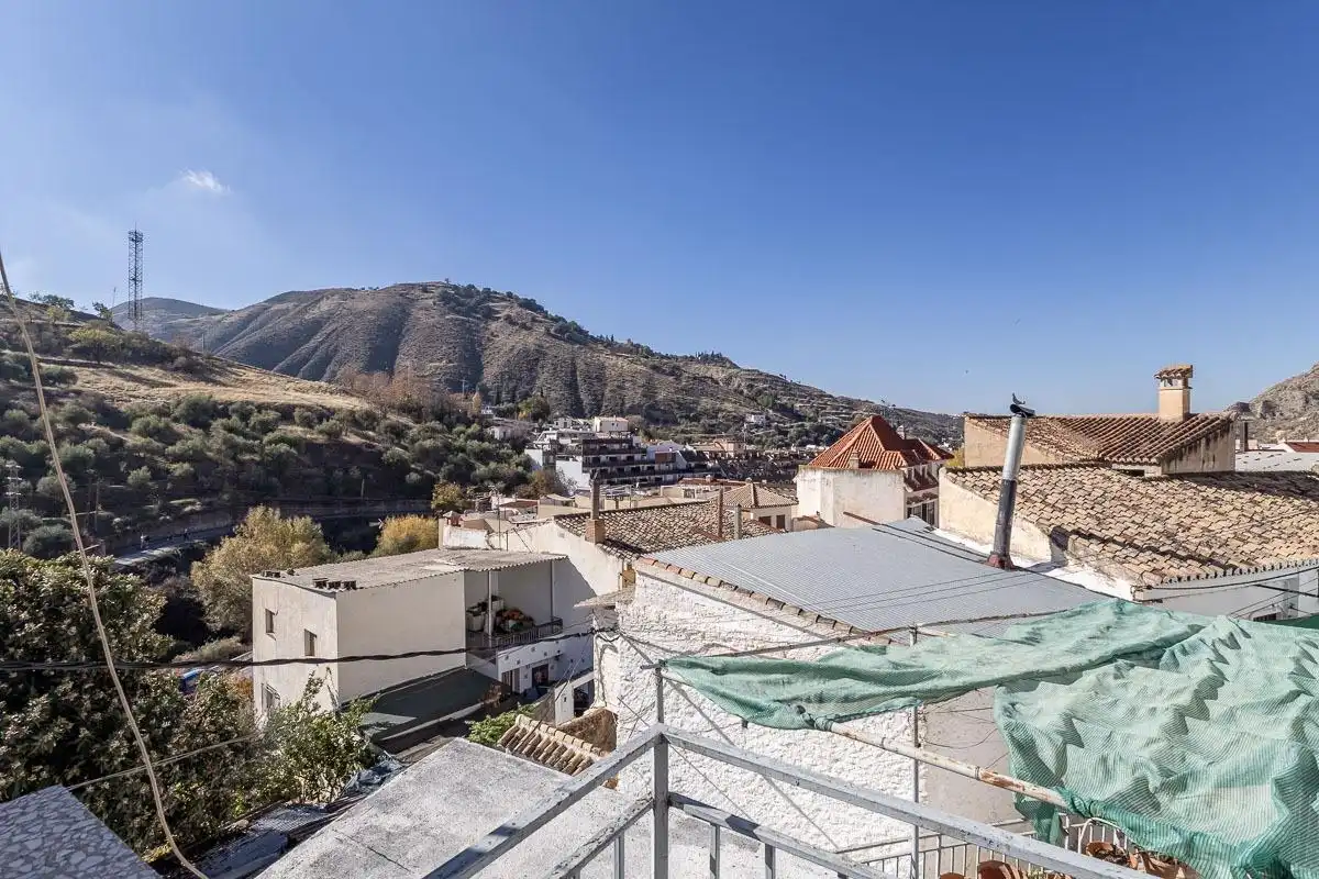 Vista exterior de Casa o chalet en venta en Monachil con Trastero y Balcón