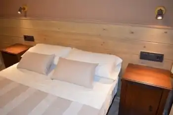 Bedroom of Houses for sale in Les Oluges  with Heating, Private garden and Terrace