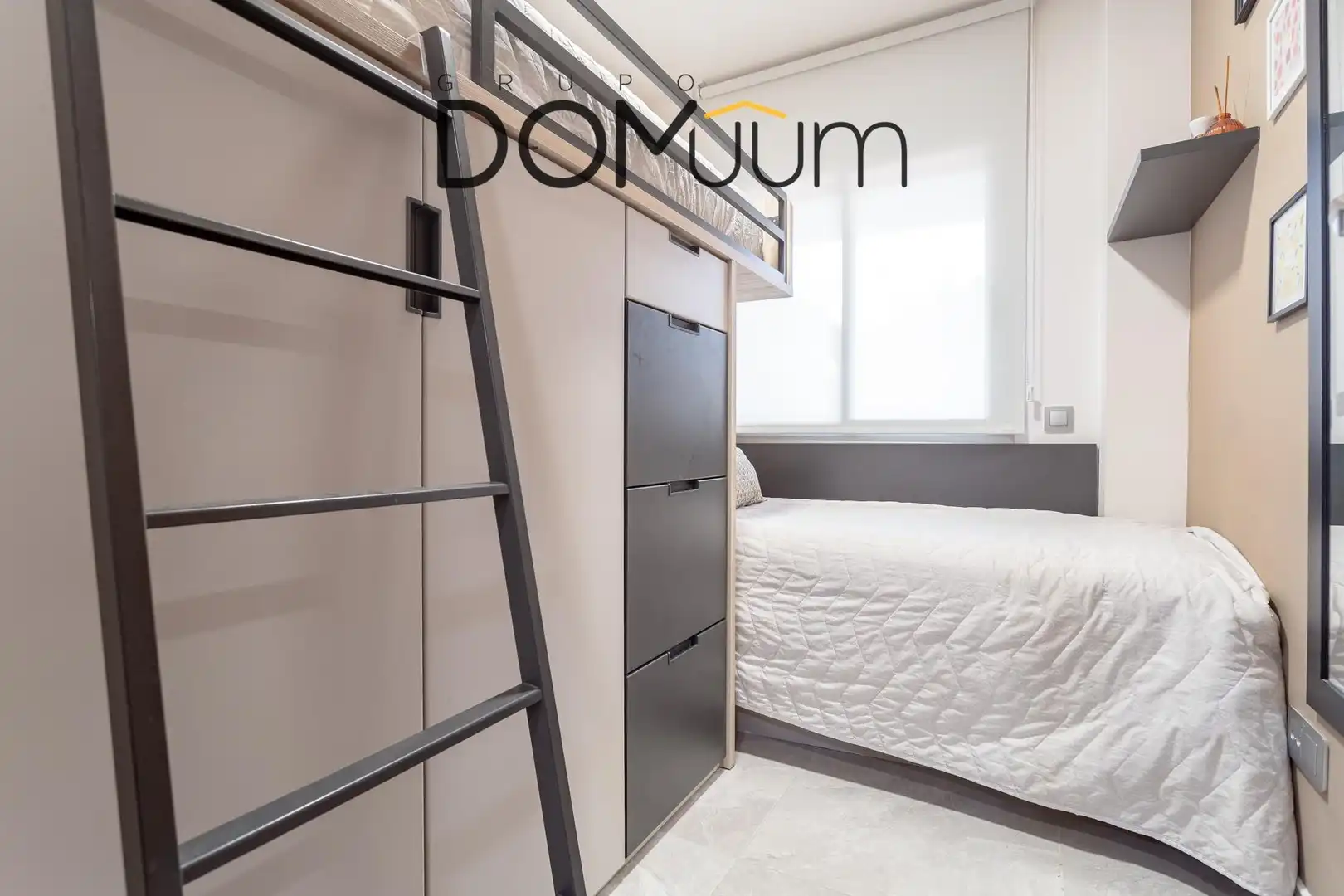 Schlafzimmer von Erdgeschoss zum Verkauf in Salou mit Klimaanlage, Heizung und Terrasse