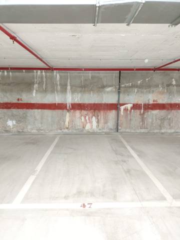 Garaje en Alquiler en Calle Carlos Arniches, 11 en Carolinas Bajas