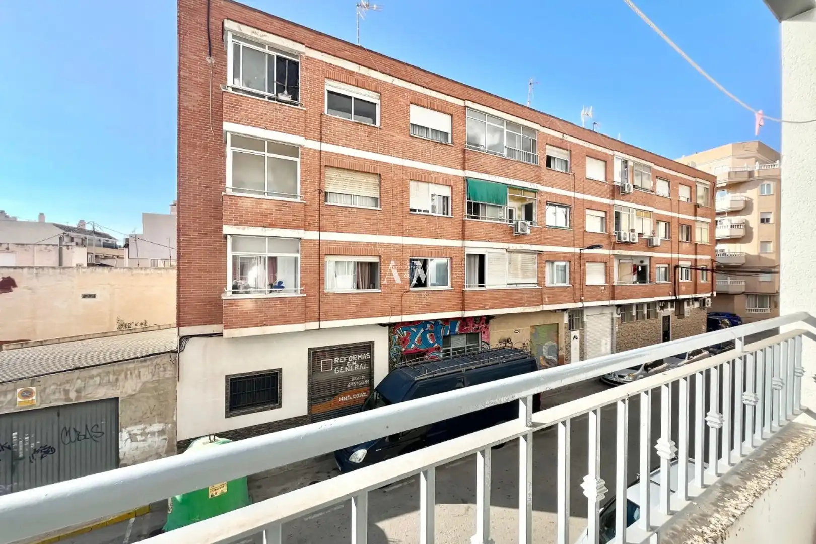 Vista exterior de Pis de lloguer en Torrevieja amb Aire condicionat, Calefacció i Piscina