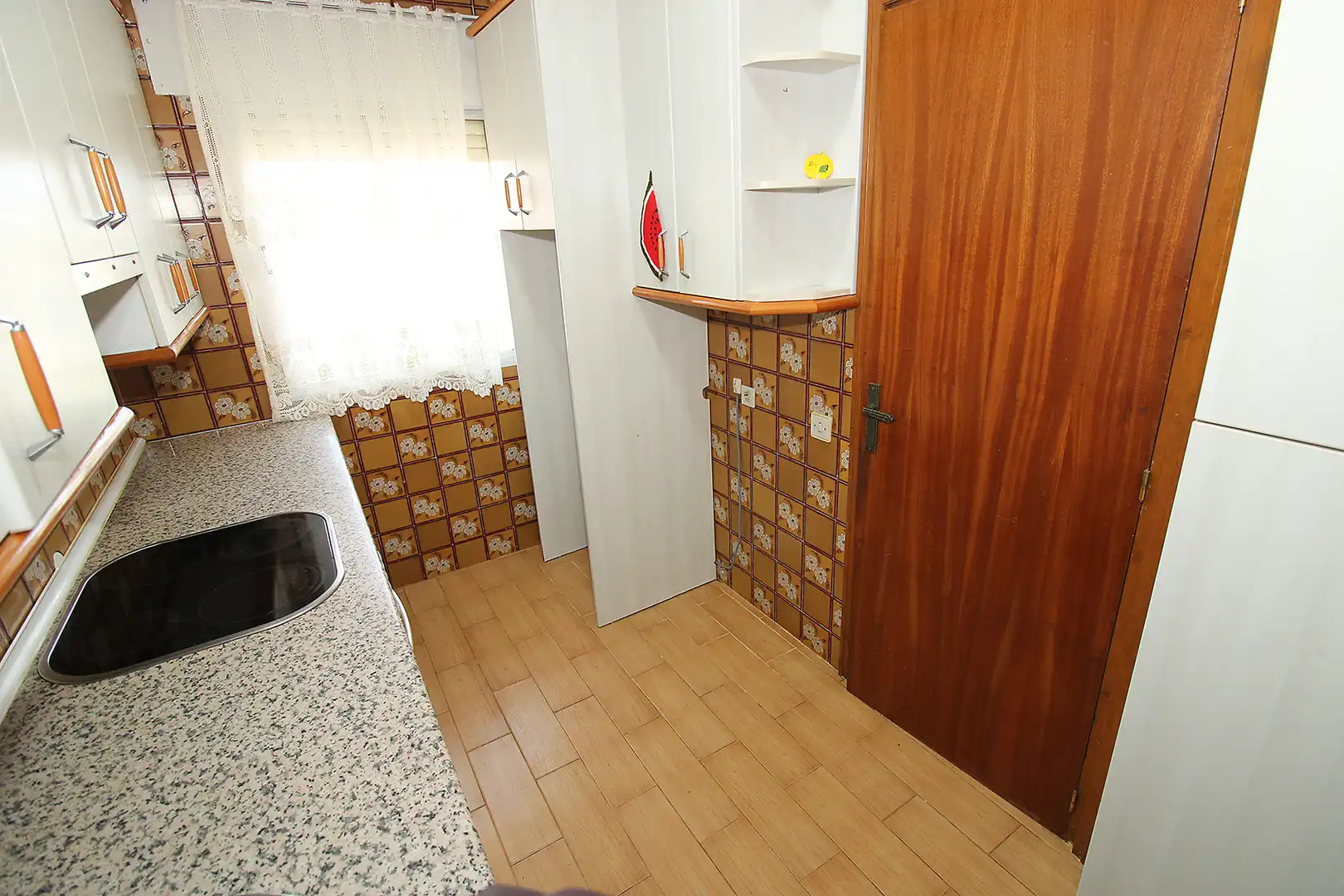 Detached house with garden for sale in Calle Bolivia, imagen 27