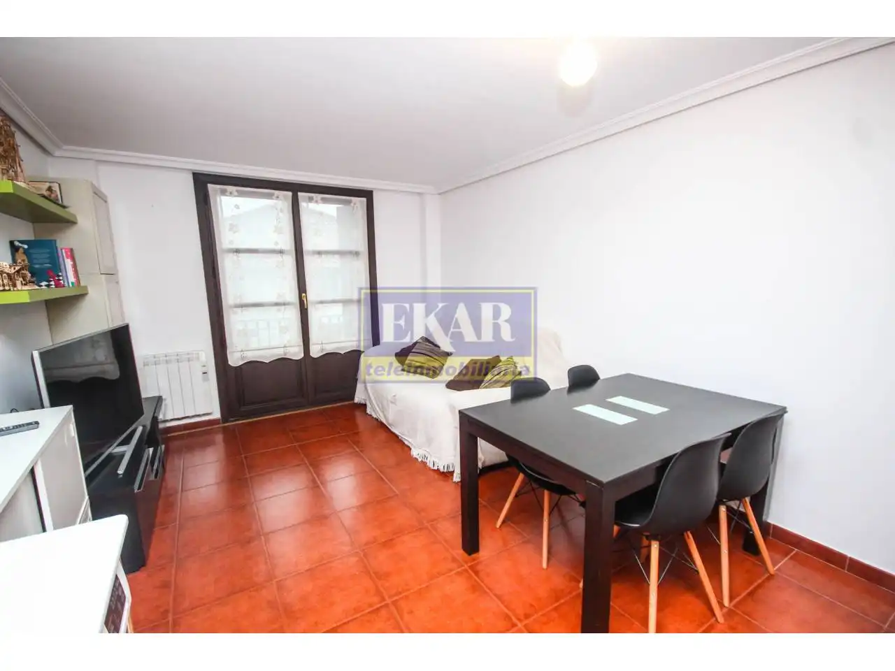 Habitación de Dúplex en venta en Irun  con Calefacción y Balcón