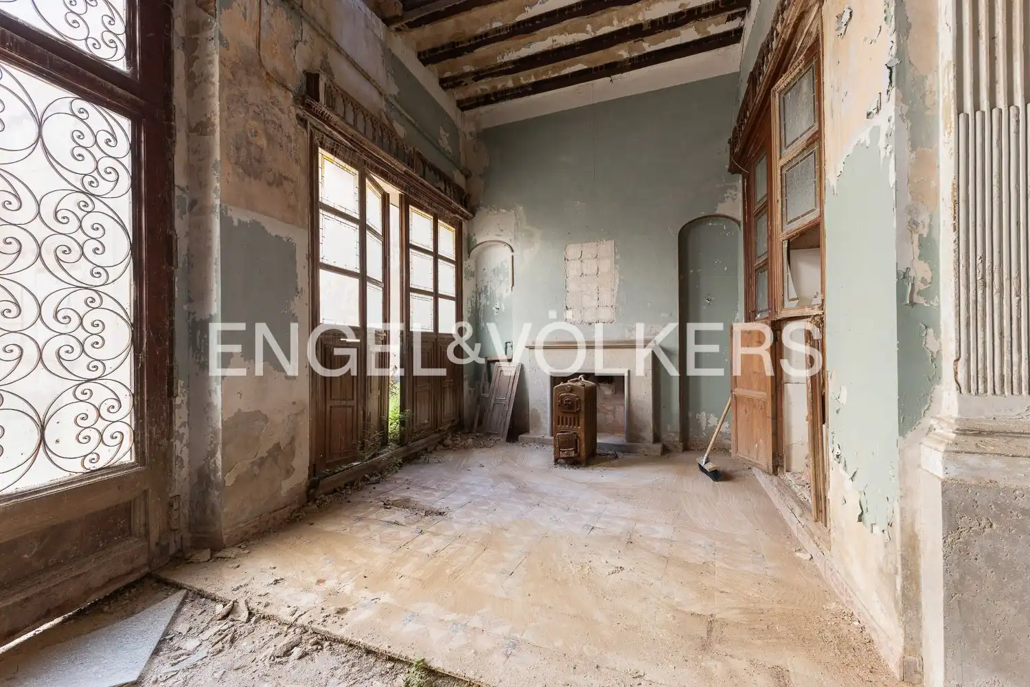 Houses for sale in Sueca  with Heating, Terrace and Balcony