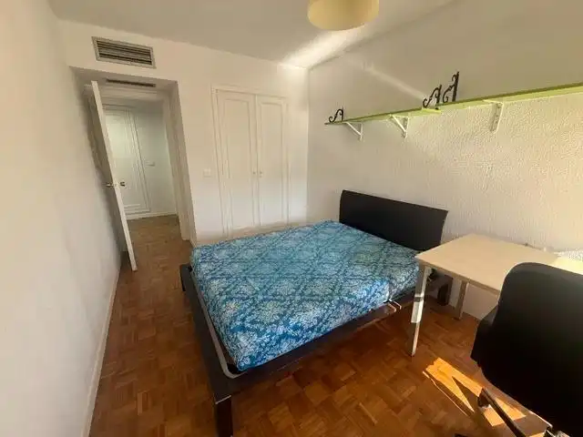 Habitación de Piso en venta en Valencia con Aire acondicionado y Parquet