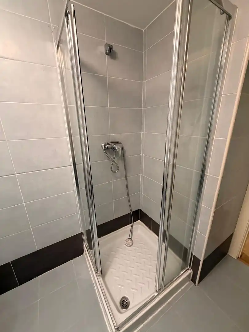 Baño de Piso en venta en Valdemoro con Calefacción, Trastero y Piscina comunitaria