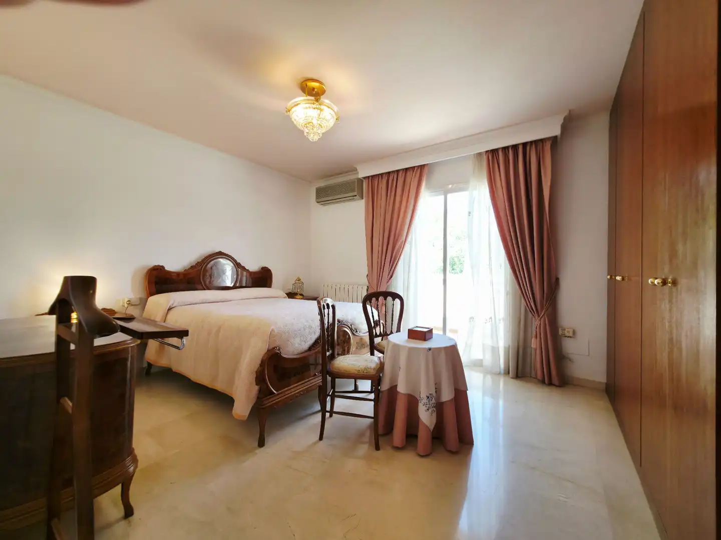 Habitación de Casa o chalet en venta en  Palma de Mallorca con Aire acondicionado, Calefacción y Jardín privado