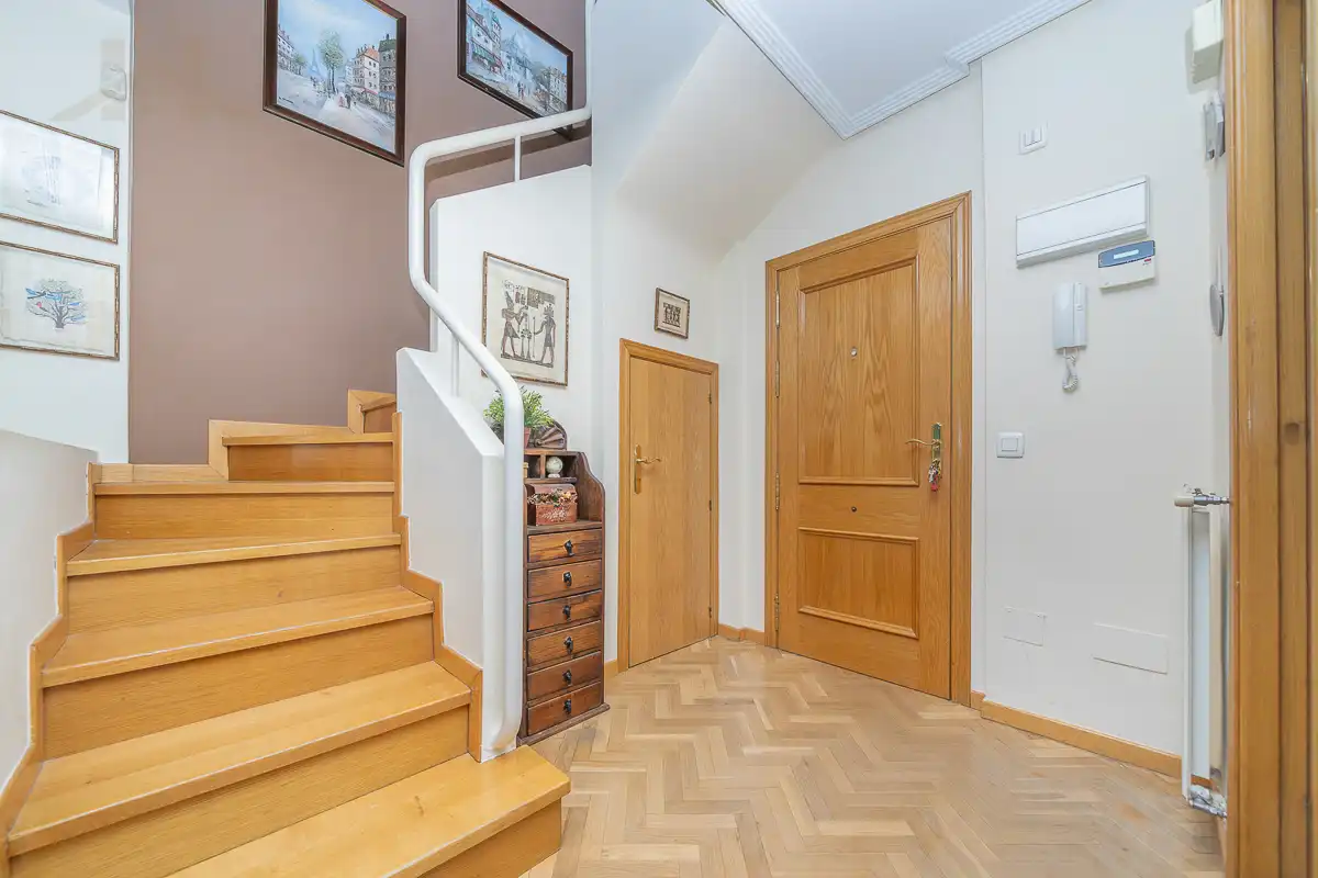 Duplexes for sale in Torrelodones  with Air Conditioner, Heating and Terrace