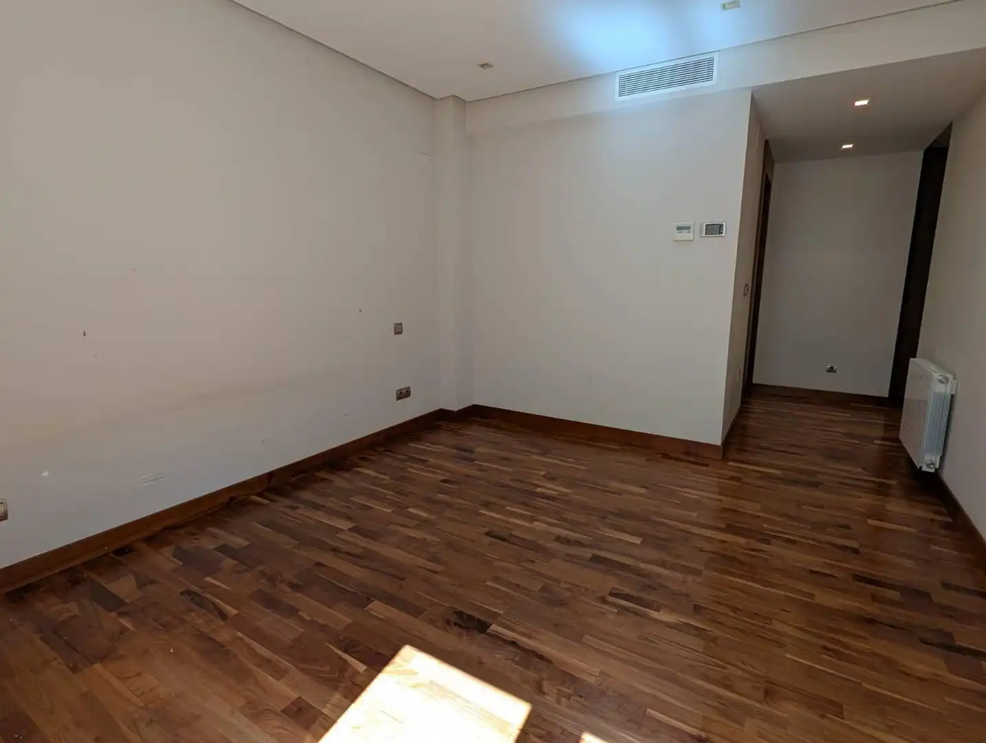 Àtic de lloguer en Alicante / Alacant amb Calefacció, Parquet i Terrassa