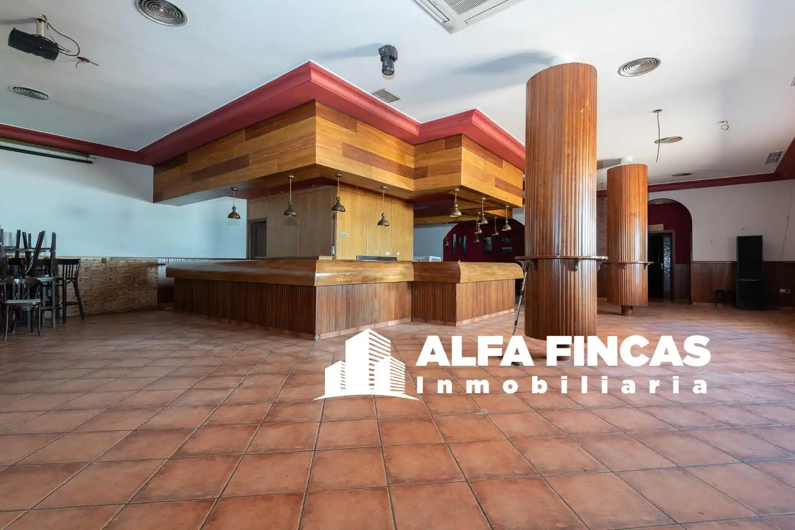 Houses for sale in Las Mesas    with Private garden, Terrace and Balcony