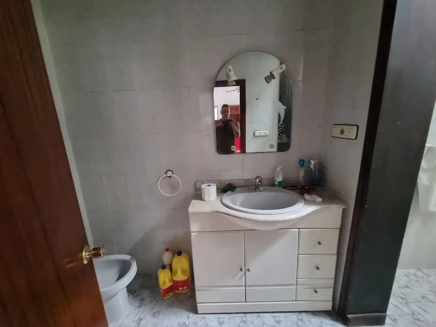 Bany de Casa o xalet en venda en Almería amb Jardí privat, Terrassa i Moblat