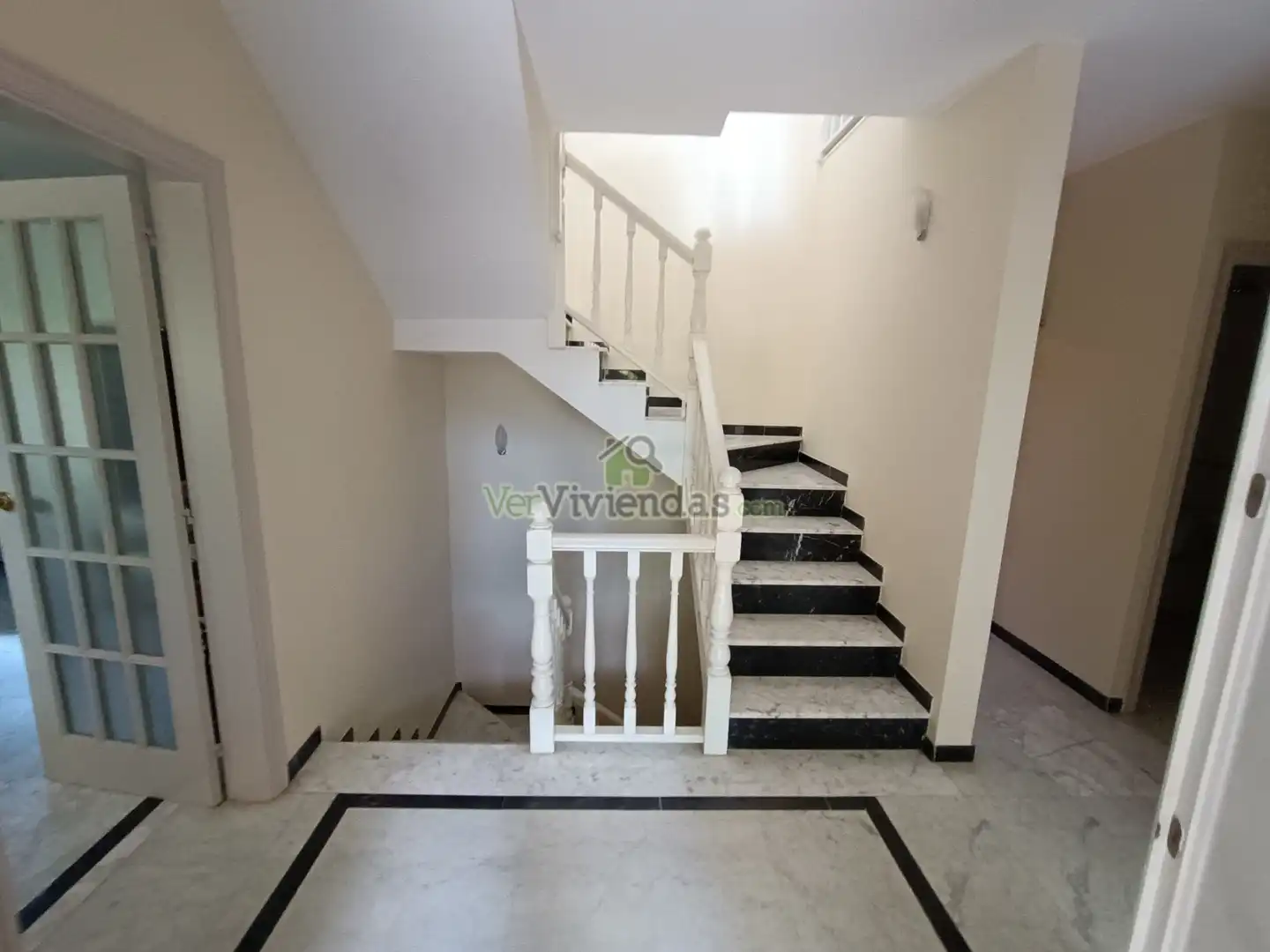 Houses for sale in Begues