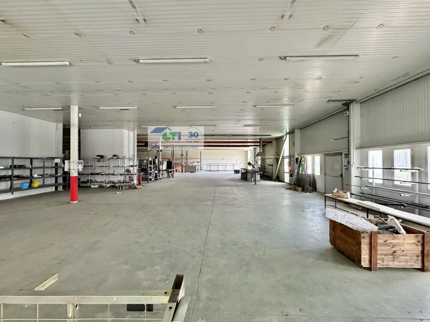 Nau industrial en venda en Zaragoza