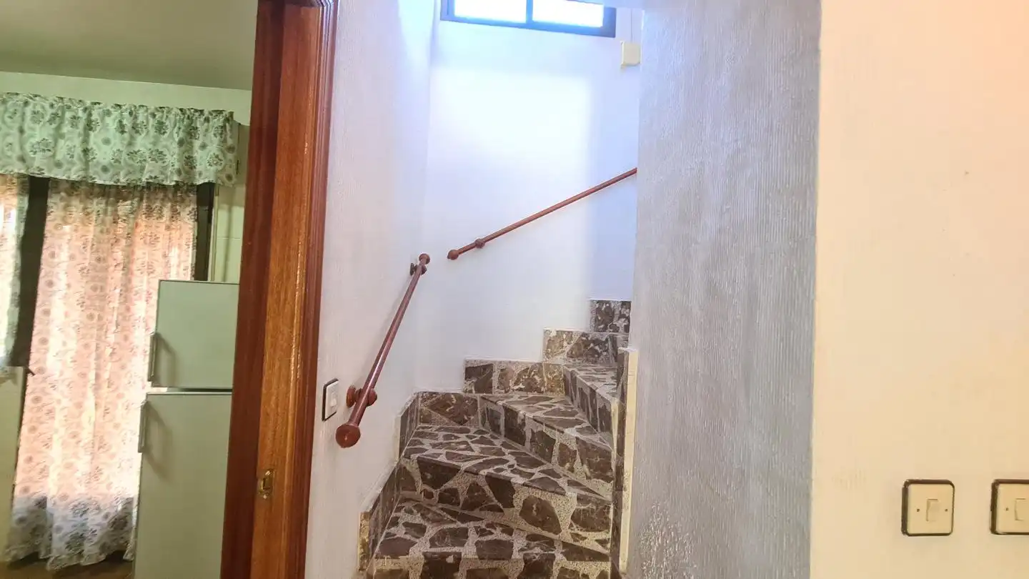 Houses for sale in La Adrada   with Private garden