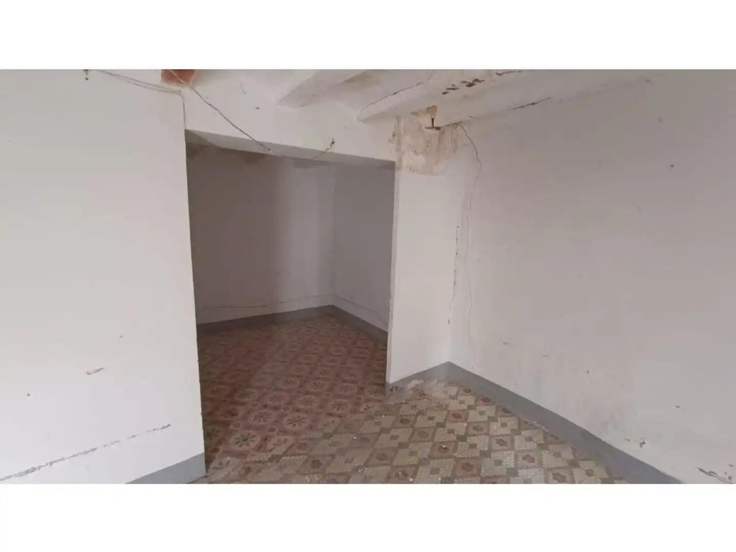 Casa o xalet en venda en Villar del Arzobispo amb Terrassa i Balcó