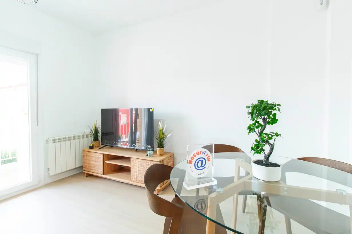 Sala de estar de Piso de alquiler en Madrid con Aire acondicionado, Calefacción y Terraza