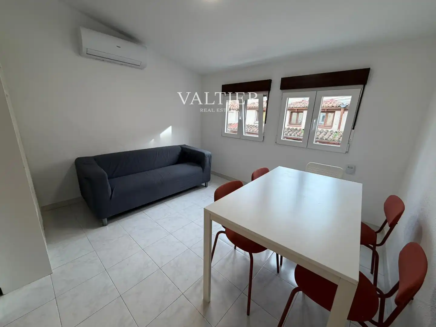 Terrassa de Pis de lloguer en  Madrid Capital amb Aire condicionat i Moblat