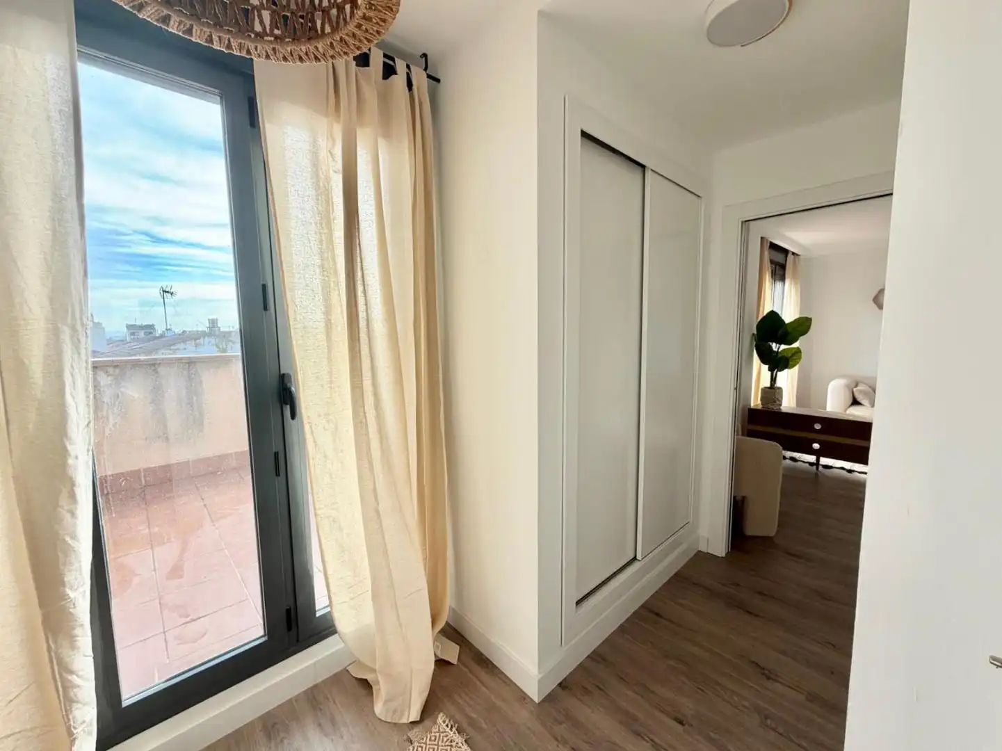 Habitación de Piso en venta en Villanueva de Gállego con Terraza, Trastero y Amueblado