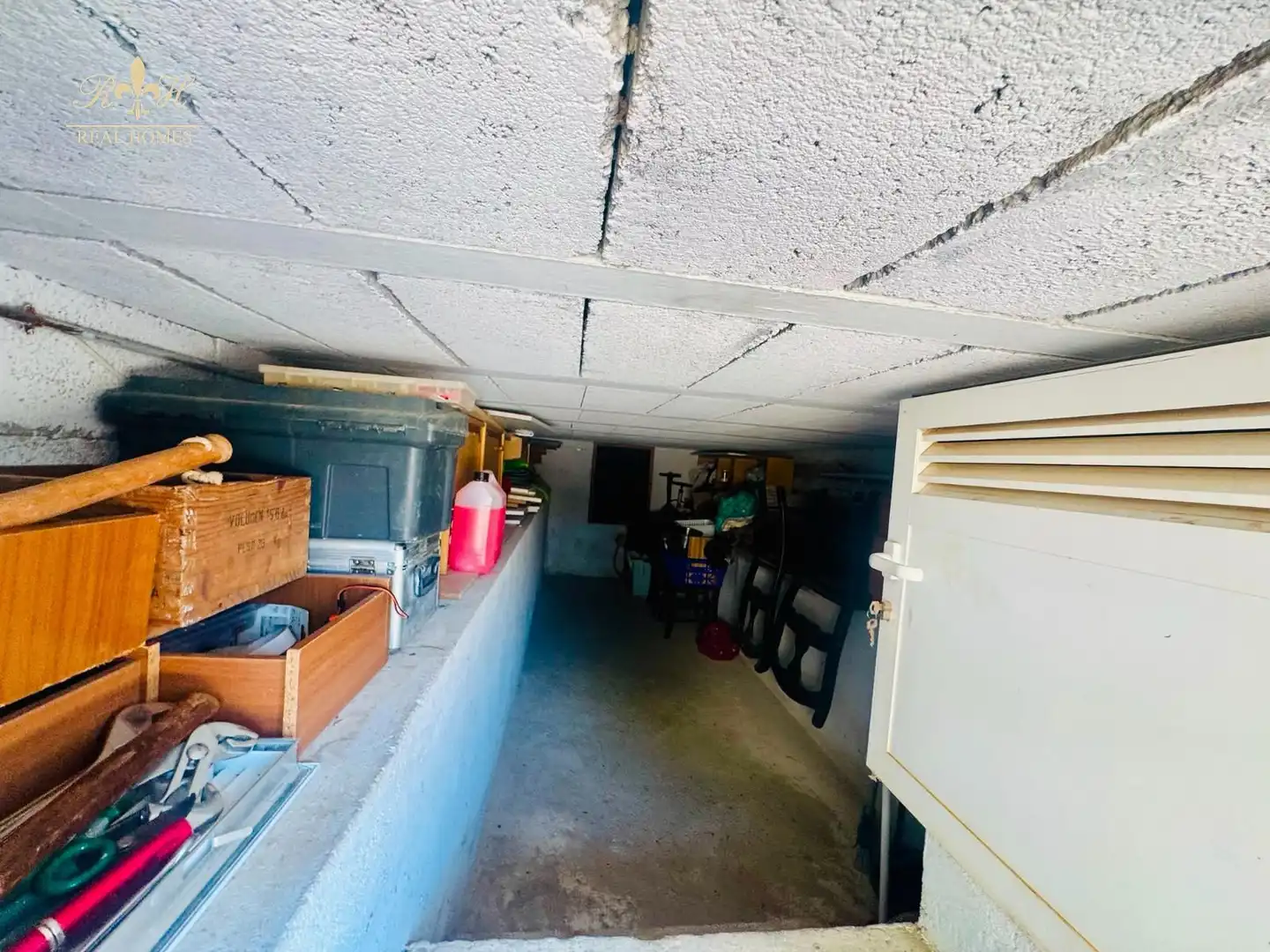 Casa adosada en venda en La Nucia amb Aire condicionat, Traster i Piscina