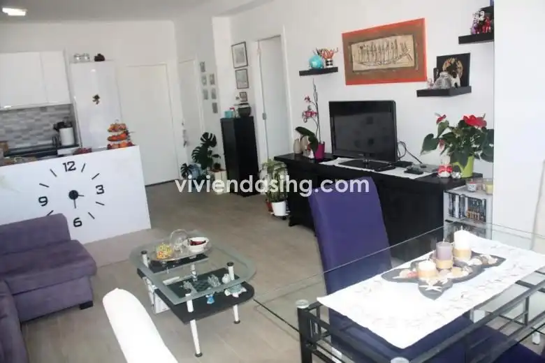 Sala de estar de Piso en venta en Puerto de la Cruz con Piscina comunitaria