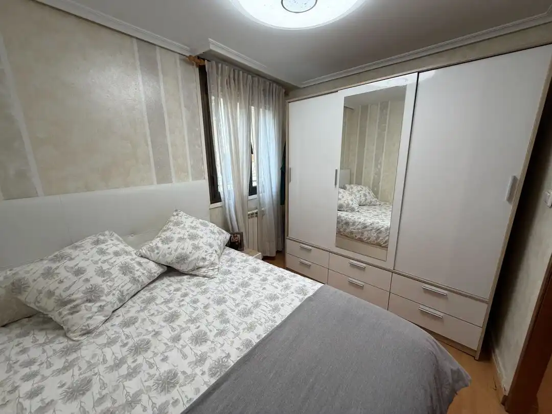 Bedroom of Flat for sale in Vitoria - Gasteiz  with Heating, Terrace and Balcony