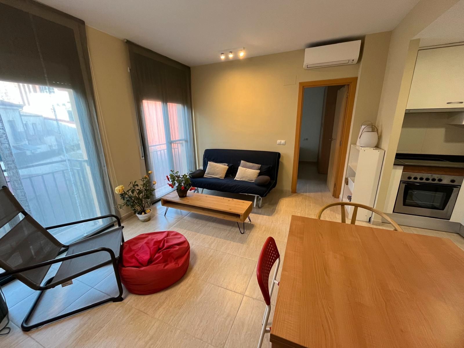 Living room of Apartment for sale in Palamós  with Terrace, Furnished and Oven