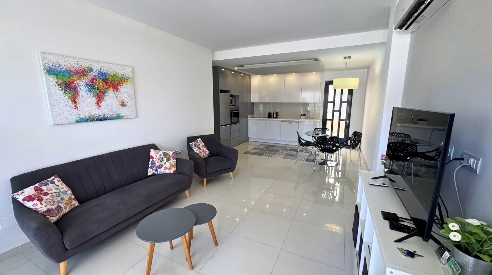 Sala de estar de Planta baja en venta en Pilar de la Horadada con Aire acondicionado, Terraza y Piscina