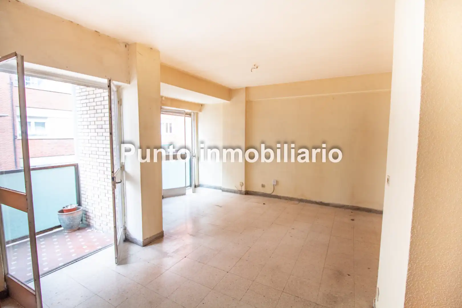 Wohnzimmer von Wohnung zum Verkauf in Valladolid mit Heizung und Terrasse