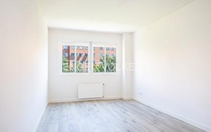 Bedroom of Apartment for sale in Alcobendas  with Air Conditioner, Heating and Storage room