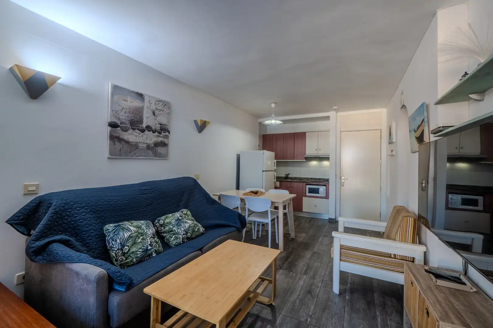 Sala d'estar de Apartament en venda en Mogán amb Aire condicionat, Terrassa i Moblat