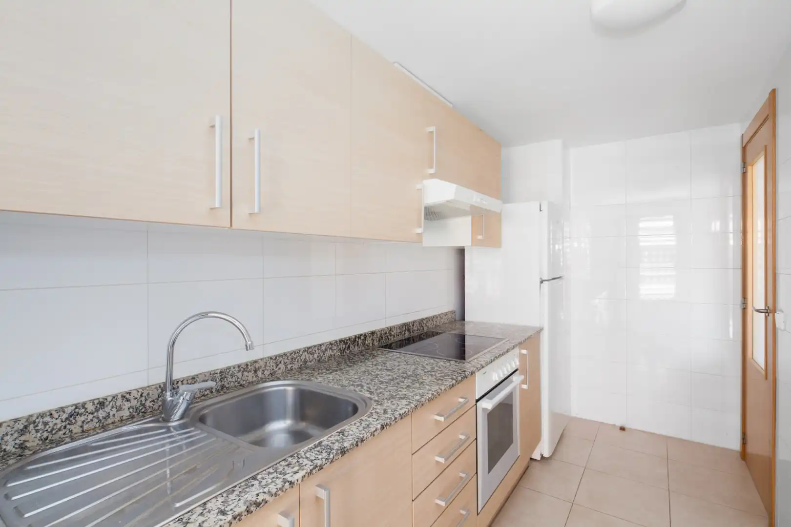 Kitchen of Flat for rent in Castellón de la Plana / Castelló de la Plana  with Storage room, Oven and Washing machine