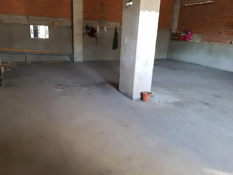 Local comercial en venda a Miralvalle - Av. Virgen del Puerto - La Data, imagen 5