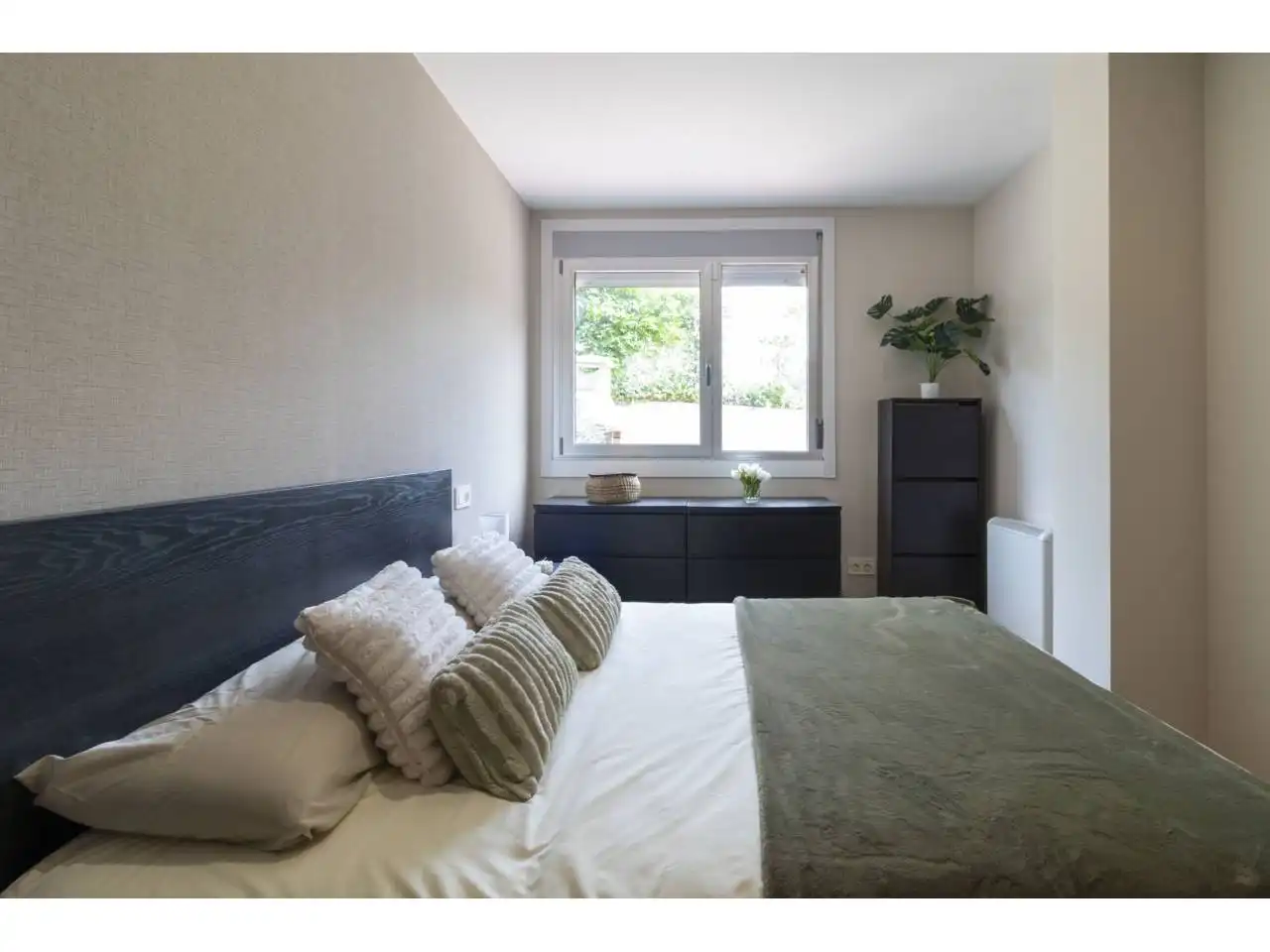 Bedroom of Flat for sale in Teo  with Heating, Terrace and Furnished