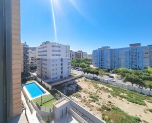 Exterior view of Flat for sale in  Almería Capital  with Air Conditioner, Private garden and Jacuzzi