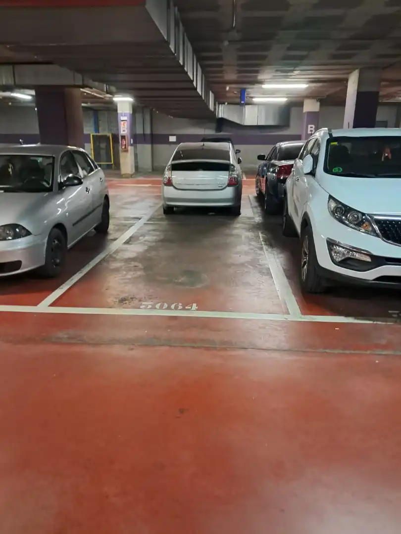 Parkplatz von Garage zum Verkauf in L'Hospitalet de Llobregat