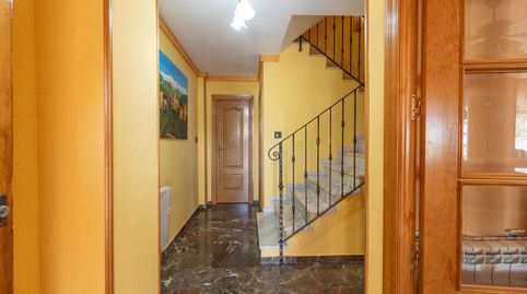 Foto 5 de Casa adosada en venta en Huétor Vega, Granada