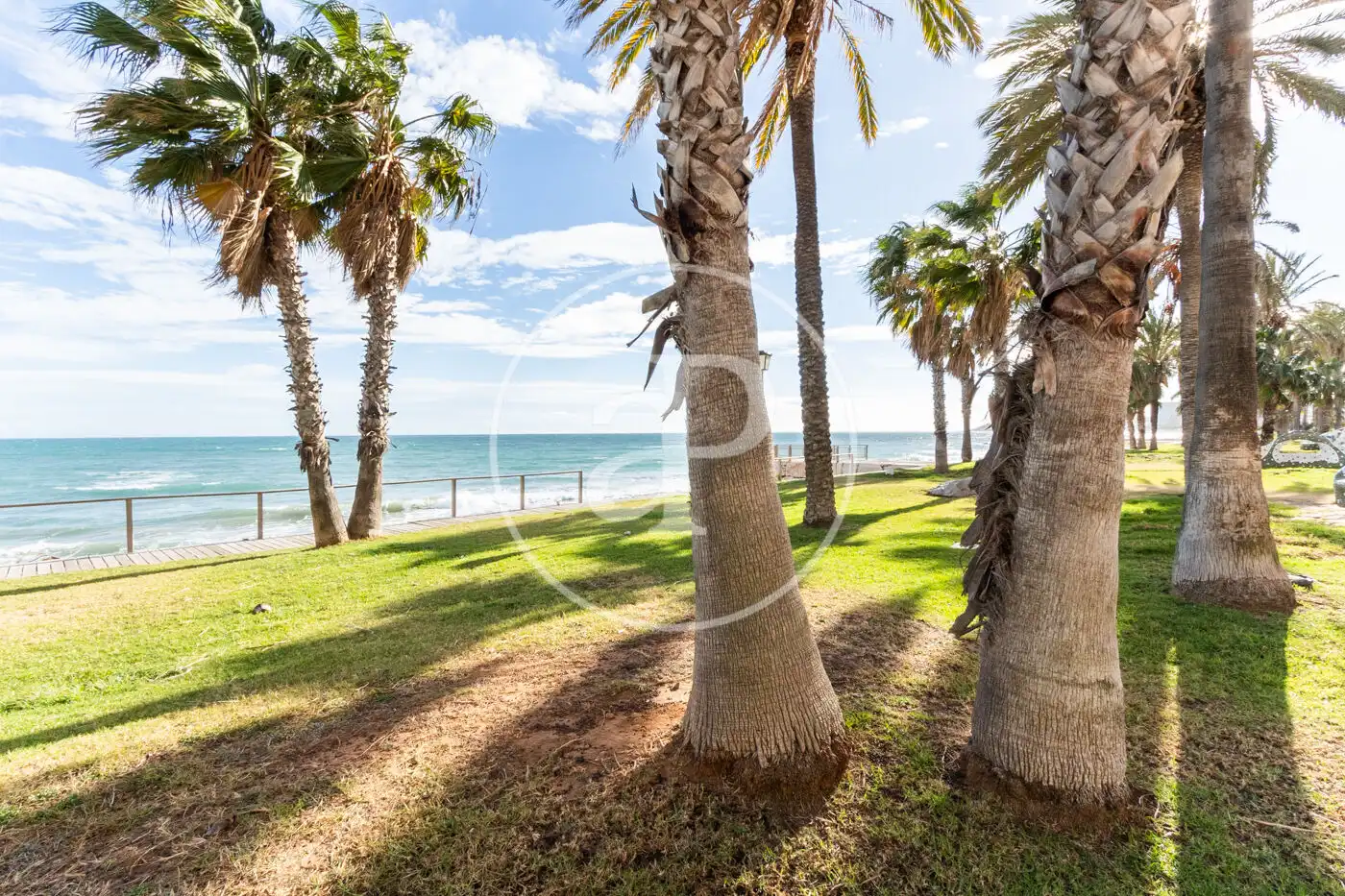 Vista exterior de Ático en venta en Oropesa del Mar / Orpesa con Aire acondicionado, Calefacción y Jardín privado