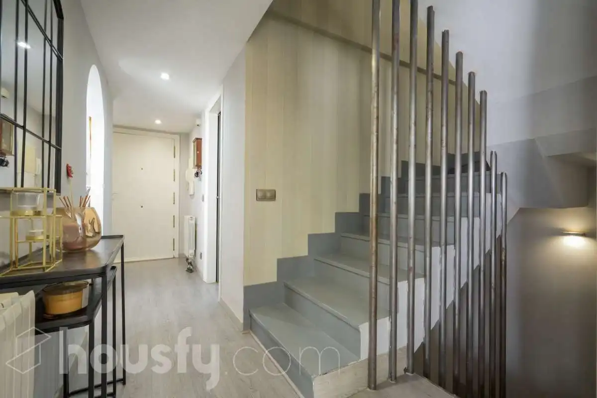 Casa adosada en venta en Madrid con Aire acondicionado, Calefacción y Jardín privado