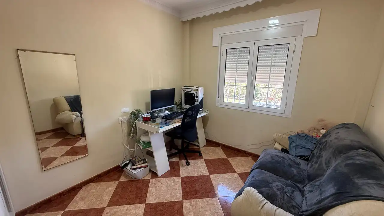 Sala de estar de Casa o chalet en venta en Málaga con Aire acondicionado, Calefacción y Jardín privado