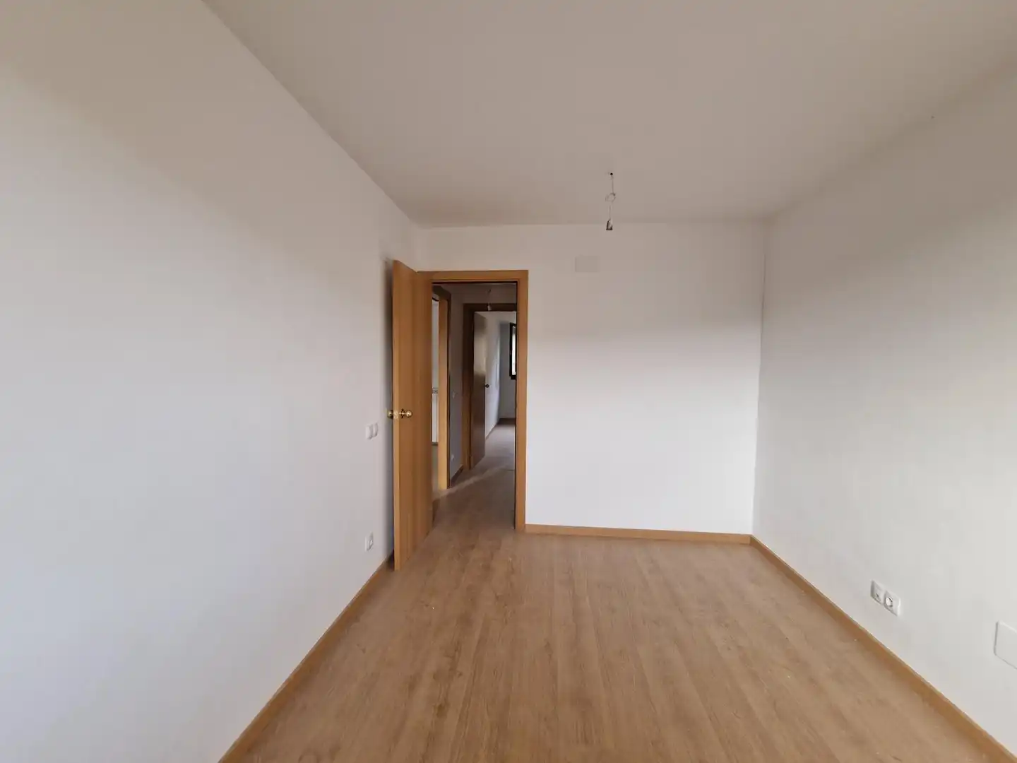 Bedroom of Buildings for sale in Aisa