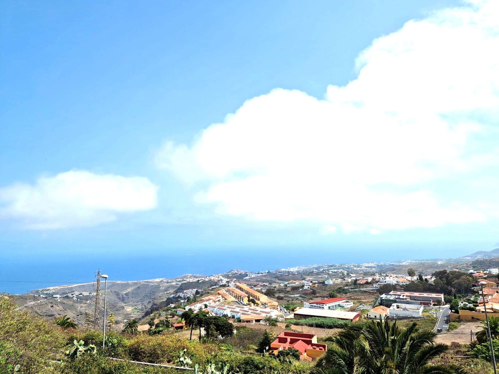 Exterior view of Single-family semi-detached for sale in Firgas  with Terrace and Balcony